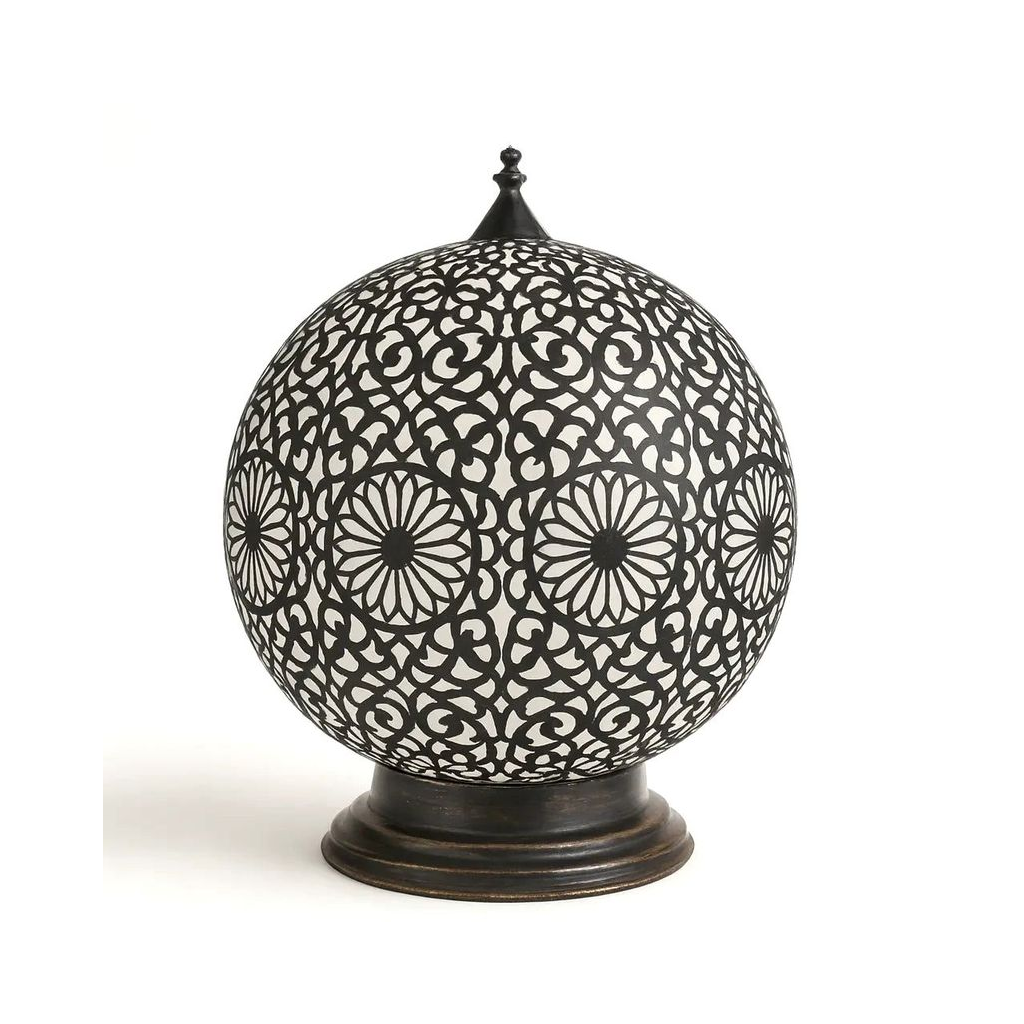 Nour – Lampe orientale marocaine boule en métal ajouré sur socle - Mazaya