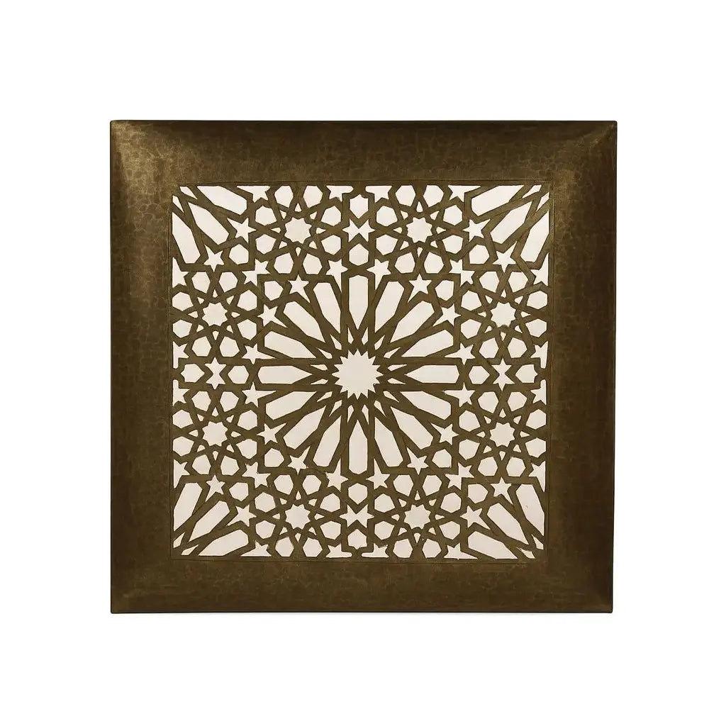 Maha – applique murale orientale carrée en laiton ajouré